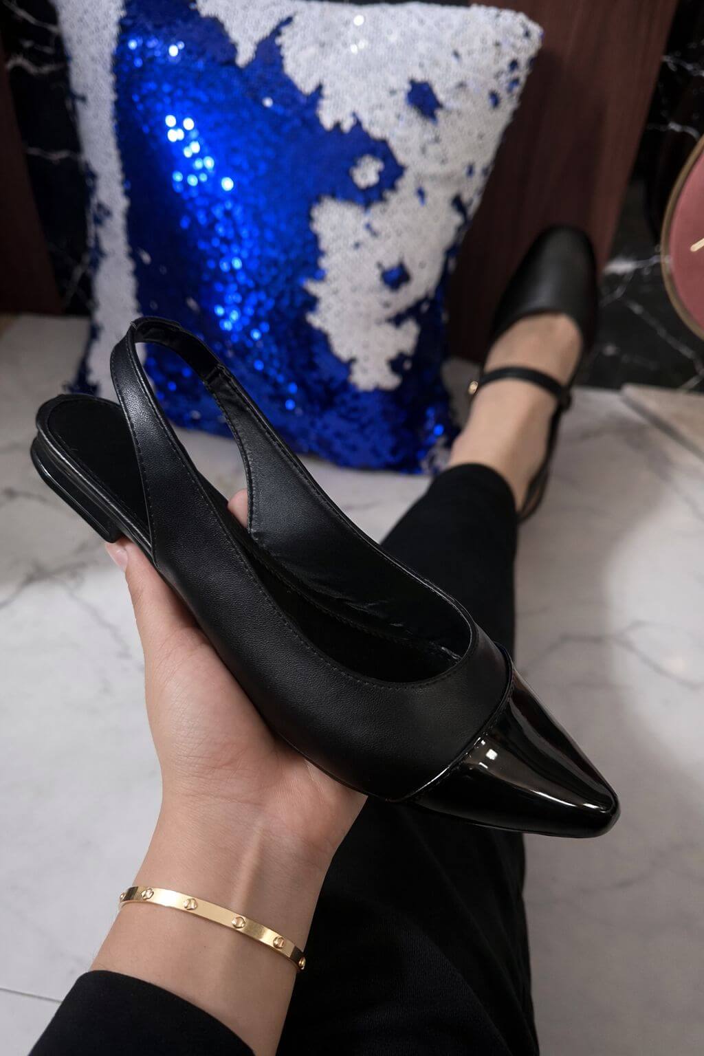 Zapatos Slingback Negros para Mujer